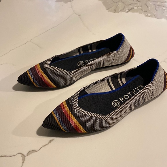 Rothy's size 8 RETIRED inverse stripe - Picture 1 of 4
